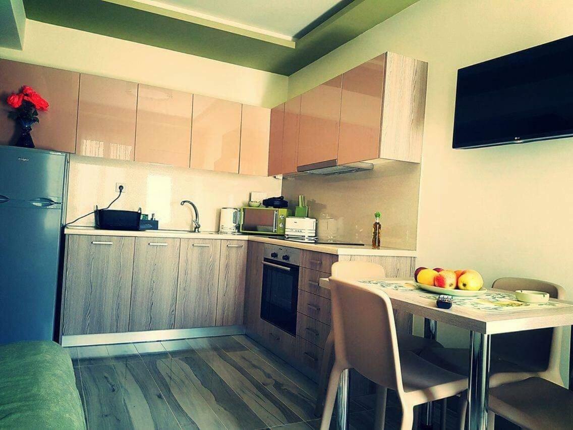 Luxury Apartments Near To The Beach Plakiás Exterior foto